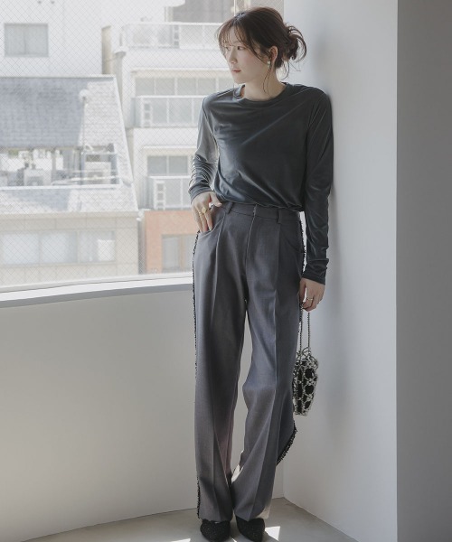 slattgir（スラットジール）の「高身長　シアーベロアプルオーバー（トールサイズ）Essenave（Tシャツ/カットソー・レディース・ブルーグレー/ブラック・T3L/TM/TL/TLL）」の3枚目の写真