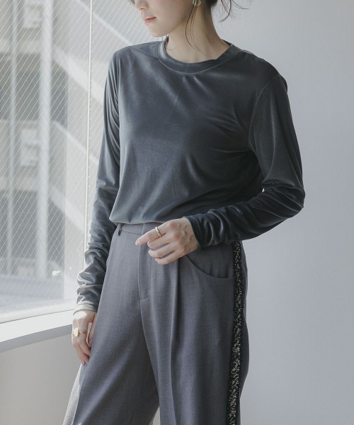 slattgir（スラットジール）の「高身長　シアーベロアプルオーバー（トールサイズ）Essenave（Tシャツ/カットソー・レディース・ブルーグレー/ブラック・T3L/TM/TL/TLL）」の6枚目の写真