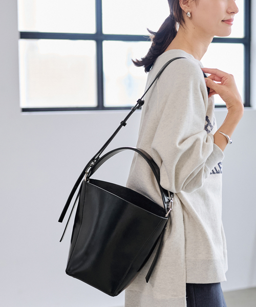 FRAMeWORK（フレームワーク）の「&MyuQ/アンドミューク バケツガタBAG（クラッチバッグ・レディース・ブラック/ブラウン・FREE）」の14枚目の写真