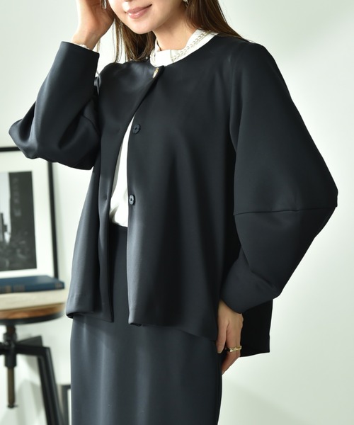 INTERPLANET（インタープラネット）の「綿タッチダンボールノーカラージャケット（ノーカラージャケット・レディース・グレイッシュベージュ/ネイビー・FREE）」の21枚目の写真