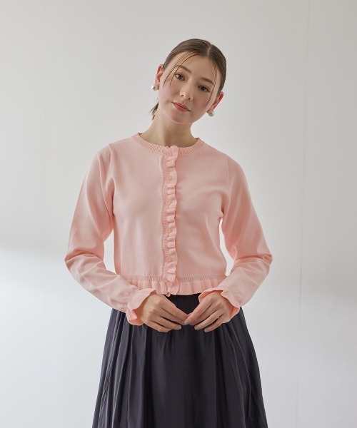 QUEENS COURT（クイーンズコート）の「スポンディッシュニットフリルカーディガン≪手洗い可能≫（カーディガン/ボレロ・レディース・ブラック/アイボリー/ダークグレー/ピンク/ブラウン・M）」の5枚目の写真