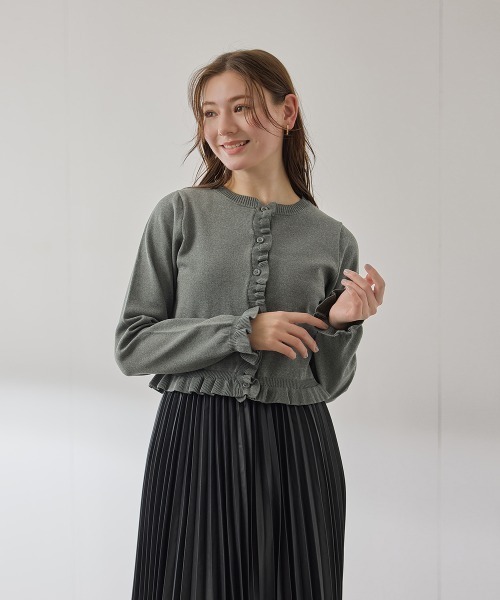 QUEENS COURT（クイーンズコート）の「スポンディッシュニットフリルカーディガン≪手洗い可能≫（カーディガン/ボレロ・レディース・ブラック/アイボリー/ダークグレー/ピンク/ブラウン・M）」の17枚目の写真