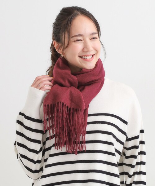 SHOO・LA・RUE(シューラルー)の「プレーン無地ストール(ストール/ショール・レディース・ブラック/グレー/グリーン系/ボルドー/ベージュ・00)」の6枚目の写真