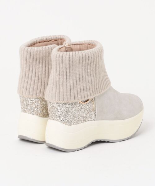 MUUM（ムーム）の「【MUUM】厚底インヒールニットブーツ（ブーツ・レディース・グレー/ブラック/アイボリー・M/L/LL/S）」の4枚目の写真