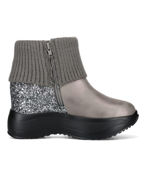 MUUM（ムーム）の「【MUUM】厚底インヒールニットブーツ（ブーツ・レディース・グレー/ブラック/アイボリー・M/L/LL/S）」の9枚目の写真