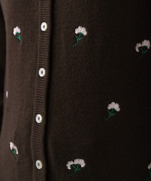 Bou Jeloud（ブージュルード）の「フラワー刺繍襟付きカーディガン（カーディガン/ボレロ・レディース・ネイビー/ブラウン・FREE）」の15枚目の写真