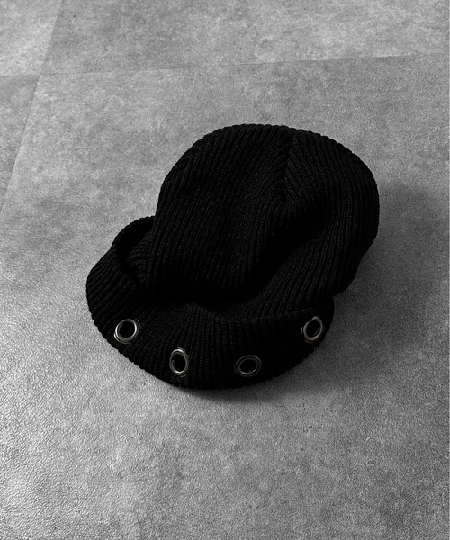 jiasecond.（ジアセカンド）の「【jiasecond.】ハトメリブビーニー / 帽子 ニット帽 ビーニー ハトメ ロック グランジ ブラック ZOZOTOWN限定（ニットキャップ/ビーニー・レディース・ブラック・FREE）」の2枚目の写真