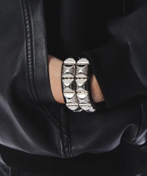 SHORT ROUND（ショートラウンド）の「SHORT ROUND/Mダブルピラミッドスタッズブレス（ブレスレット）」