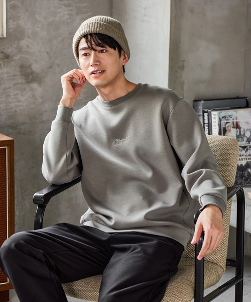 GLOBAL WORK（グローバルワーク）の「ライトクッションクルーネック/ロゴ/580440（Tシャツ/カットソー・メンズ・グレー/ワインレッド/ホワイト系6/ネイビー/カーキ/ライトベージュ/ホワイト/チャコールグレー/ホワイト系7/ダークグレー/オフホワイト/グレー系その他6/その他・XX-LARGE/X-LARGE/MEDIUM/3XL/LARGE/SMALL/X-SMALL）」の9枚目の写真