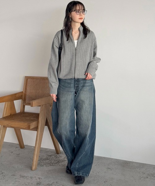 WYM LIDNM（ウィム バイ リドム）の「WIDE RIB SHORT NECK ZIP KNIT