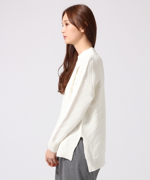 GLOBAL WORK（グローバルワーク）の「5ゲージナナメガラニットプルオーバー/705500（ニット/セーター・レディース・ライトブルー/グレー/ホワイト/ピンク/ネイビー・LARGE/SMALL/MEDIUM）」の8枚目の写真