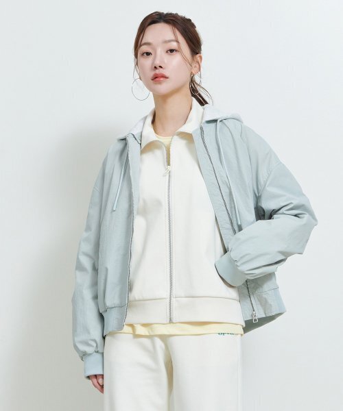 CHASECULT(チェイスカルト)の「女性航空ジャンパー-CARG4161B0S(ブルゾン・レディース・ミント・FRE)」の2枚目の写真