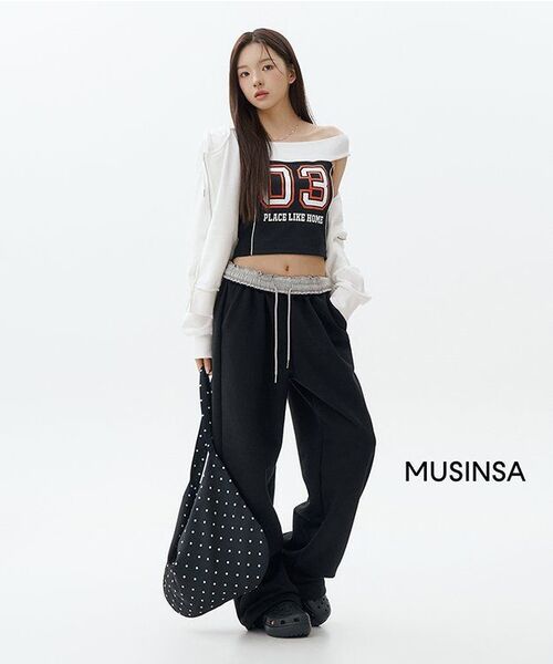 YOUHEE（ユヒ）の「GRAPHIC DETAILED HOOD ZIP-UP WHITE（パーカー・レディース・その他・FREE）」の8枚目の写真