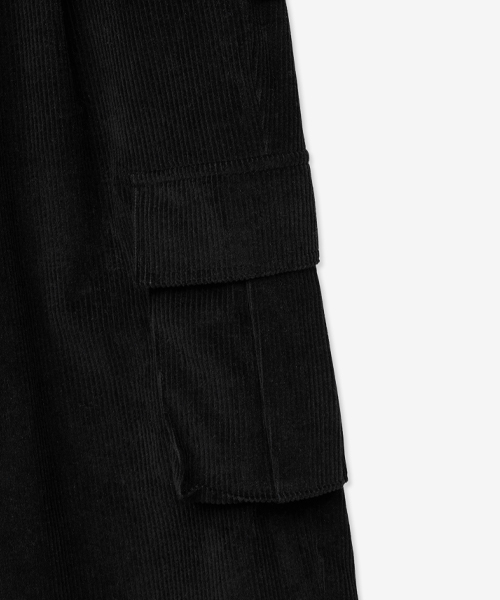 VTWO(ブイツー)の「コーデュロイカーゴカーペンターワイドパンツ_ブラック(その他パンツ・メンズ・その他・SMALL/MEDIUM/LARGE)」の3枚目の写真