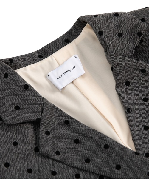 LA POMME petit(ラポミ・プチ)の「Dots Princess Frill Jacket(テーラードジャケット・レディース・グレー/ベージュ/ブルー・MEDIUM/SMALL/LARGE)」の5枚目の写真