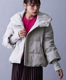 NICOLE white（ニコルホワイト）の「シームレスダウンブルゾン（ダウンジャケット/コート）」