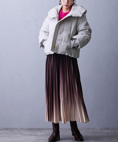 NICOLE white（ニコルホワイト）の「シームレスダウンブルゾン（ダウンジャケット/コート・レディース・ネイビー/モカ/グレー/ブラック・MEDIUM/LARGE）」の21枚目の写真