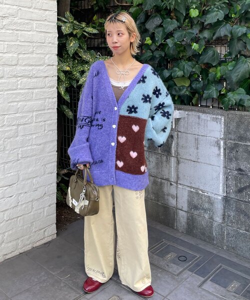 HELLO.SANFRANCISCO（ハローサンフランシスコ）の「【HELLO.SANFRANCISCO/ハローサンフランシスコ】ジャガードドッキングハート釦カーデ（カーディガン/ボレロ・レディース・パープル/ピンク/オフホワイト・ONE SIZE）」の16枚目の写真