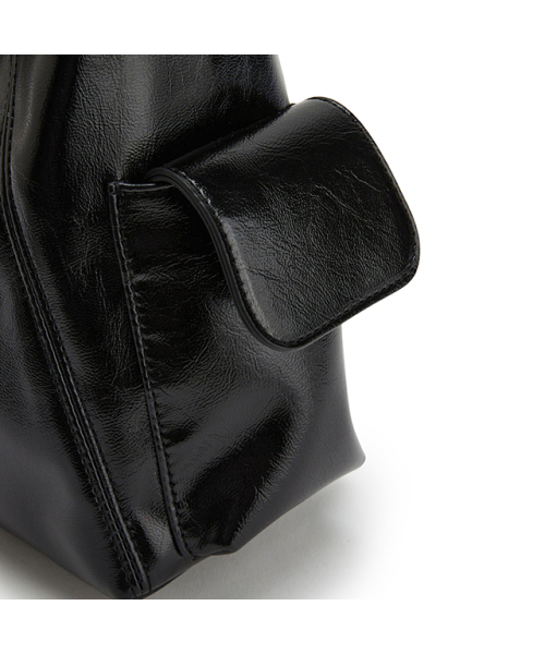 LAP（ラップ）の「SOFT SQUARE SHOULDER BAG AR7AB224（ショルダーバッグ・レディース・ブラック/アイボリー・FREE）」の6枚目の写真