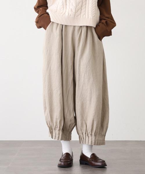 ubasoku(ウバソク)の「ubasoku 裾変形ピンタックワイドシルエット裏付パンツ(その他パンツ・レディース・ブラック/バイオレット/ベージュ・FREE)」の8枚目の写真