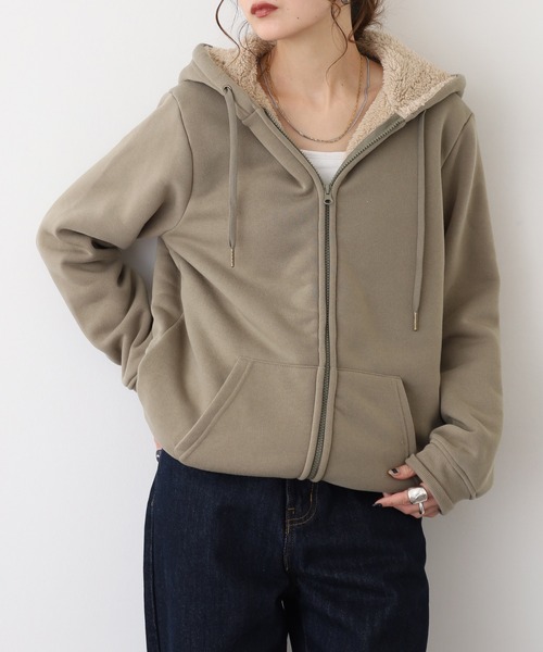 atONE(アットワン)の「裏ボアジップアップパーカー(パーカー・レディース・ブラック/カーキ/グレー系1/スミクロ/モカ・L/M)」の5枚目の写真