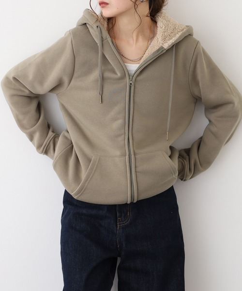 atONE(アットワン)の「裏ボアジップアップパーカー(パーカー・レディース・ブラック/カーキ/グレー系1/スミクロ/モカ・L/M)」の22枚目の写真