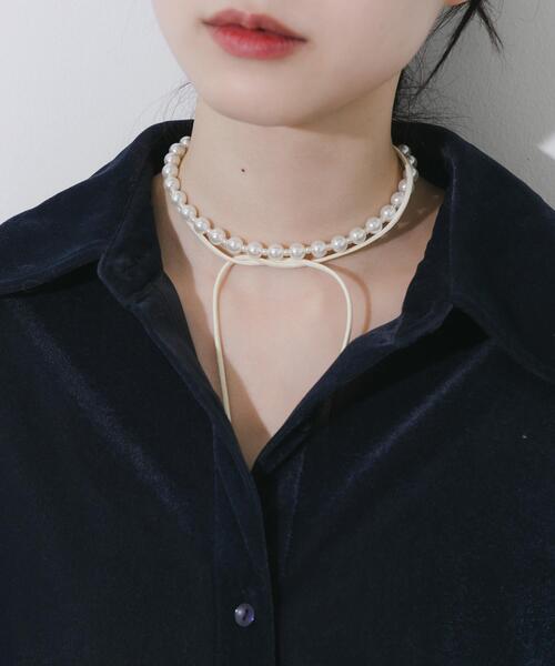 SMELLY(スメリー)の「パールコードチョーカーネックレス(ネックレス・レディース・アイボリー・-)」の6枚目の写真