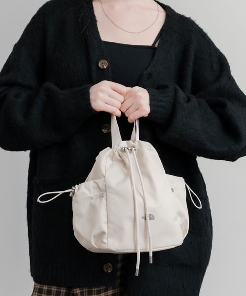 THE NORTH FACE(ザノースフェイス)の「日本未展開モデル THE NORTH FACE ザ・ノースフェイス WHITE LABEL ホワイトレーベル BONNEY BUCKET BAG MINI/2WAYショルダーバッグ(ショルダーバッグ・レディース・ブラック/クリーム/スモークピンク・FREE)」の14枚目の写真
