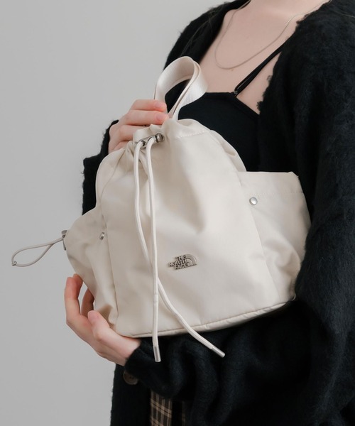 THE NORTH FACE(ザノースフェイス)の「日本未展開モデル THE NORTH FACE ザ・ノースフェイス WHITE LABEL ホワイトレーベル BONNEY BUCKET BAG MINI/2WAYショルダーバッグ(ショルダーバッグ・レディース・ブラック/クリーム/スモークピンク・FREE)」の15枚目の写真