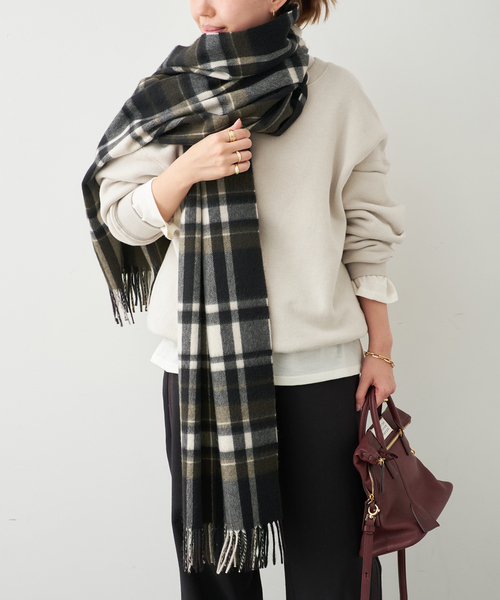 Joshua Ellis（ジョシュアエリス）の「【JOSHUA ELLIS/ジョシュア エリス】 MILITARY FLANNEL CHECK（ストール/ショール・レディース・カーキ・FREE）」の2枚目の写真