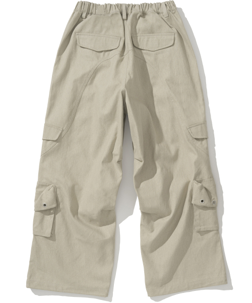 NOT4NERD(ノットフォーナード)の「Twill Cotton Incision Cargo Pants - Beige(その他パンツ・レディース・その他・MEDIUM/LARGE/X-LARGE)」の3枚目の写真
