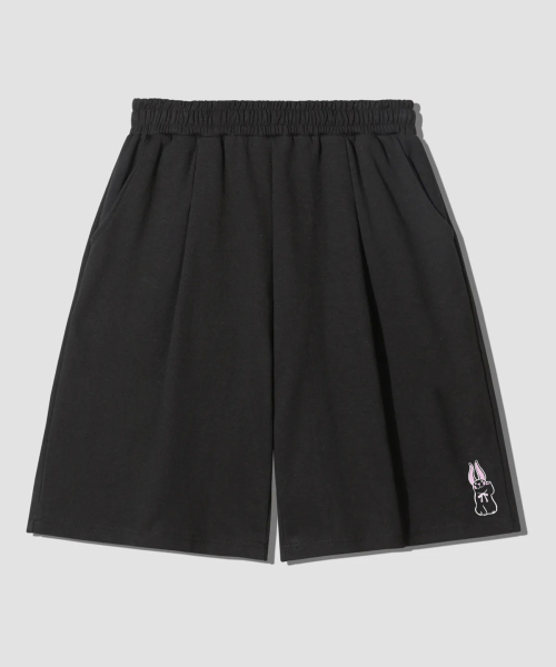 GRANFINNY(グランフィニ)の「ラビットワンタックバミューダショートパンツ-ブラック(その他パンツ・レディース・ブラック・SMALL/LARGE)」の1枚目の写真