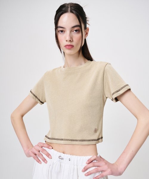 ETMON(エトモン)の「Pigment Stitch Detail T-Shirt, Khaki(Tシャツ/カットソー・レディース・その他・FREE)」の3枚目の写真