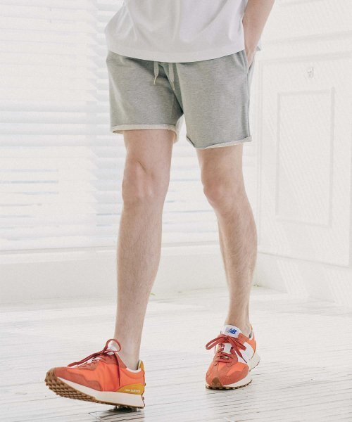 PAPERBOY(ペーパーボーイ)の「カットオフヘビーハーフパンツショートパンツ-メランジ(その他パンツ・レディース・グレー・MEDIUM/X-LARGE/LARGE)」の1枚目の写真