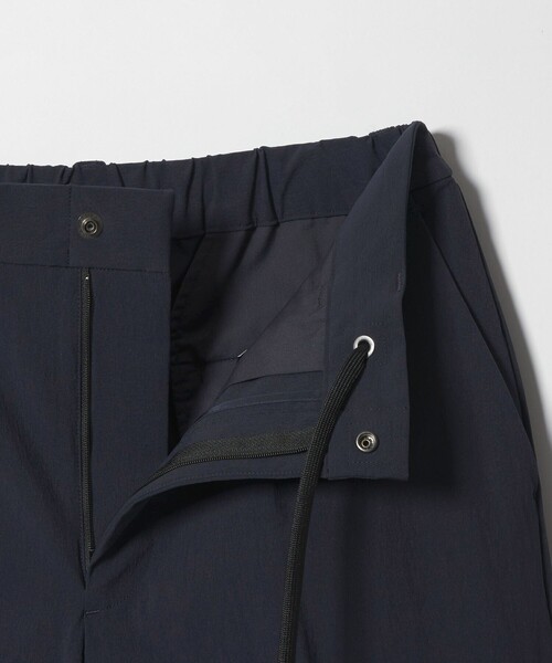 BEAUTY&YOUTH UNITED ARROWS（ビューティーアンドユースユナイテッドアローズ）の「【WEB限定】 360°MASTER スマート イージーパンツ NO.3 セットアップ対応 撥水 ストレッチ ウォッシャブル（その他パンツ・メンズ・ダークグレー/ベージュ/ネイビー/ブラック・S/M/L/XL）」の13枚目の写真
