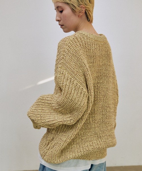 lit(リット)の「Mix Yarn Vneck Knit(ニット/セーター・レディース・レッド/ベージュ系その他/チャコールグレー・FREE)」の12枚目の写真