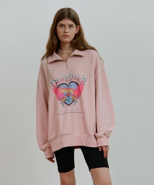 DEWE HEART DEWE(デューイーハートデューイー)の「ラブジップアップスウェットシャツ_ピンク(その他トップス・レディース・その他・FREE)」の1枚目の写真