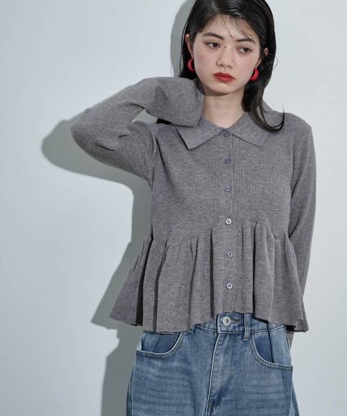 THE YOn（ザヨン）の「ペプラムリブニットポロカーディガン（カーディガン/ボレロ・レディース・グレー/モスグリーン/ブラック/イエロー・FREE）」の2枚目の写真