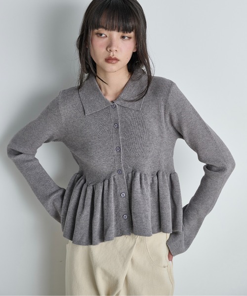 THE YOn（ザヨン）の「ペプラムリブニットポロカーディガン（カーディガン/ボレロ・レディース・グレー/モスグリーン/ブラック/イエロー・FREE）」の17枚目の写真