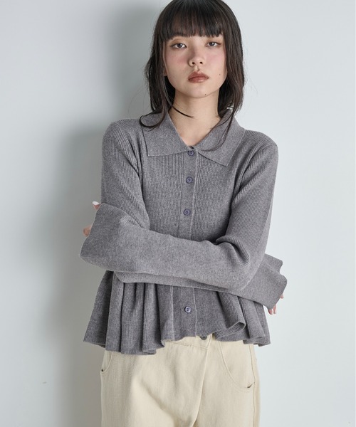 THE YOn（ザヨン）の「ペプラムリブニットポロカーディガン（カーディガン/ボレロ・レディース・グレー/モスグリーン/ブラック/イエロー・FREE）」の18枚目の写真