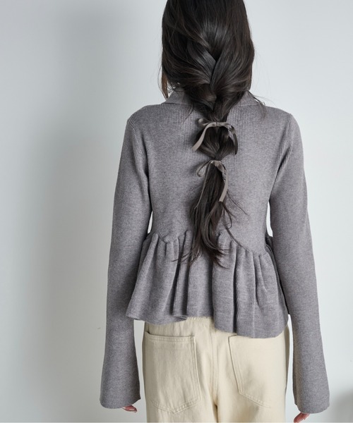 THE YOn（ザヨン）の「ペプラムリブニットポロカーディガン（カーディガン/ボレロ・レディース・グレー/モスグリーン/ブラック/イエロー・FREE）」の21枚目の写真