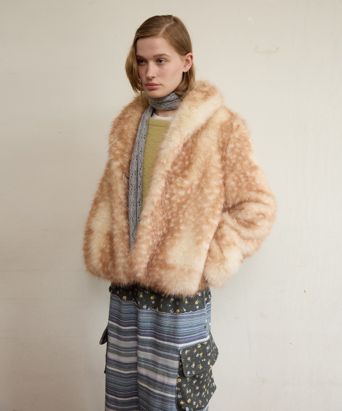 FUN FROM FUN（ファンフロムファン）の「Bambi Fur Jacket, Brown（ムートンコート・レディース・その他・OS）」の9枚目の写真
