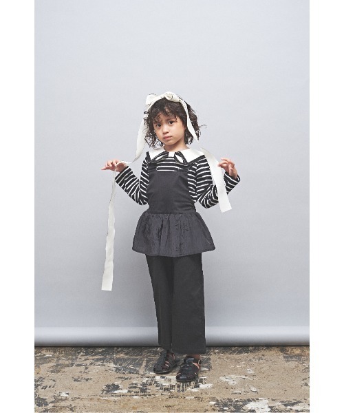 maarook（マルーク）の「カルゼストレッチペプラムサロペットパンツ（サロペット/オーバーオール・キッズ・ホワイト/ブラック・110cm/130cm/120cm）」の7枚目の写真