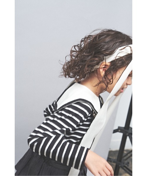 maarook（マルーク）の「カルゼストレッチペプラムサロペットパンツ（サロペット/オーバーオール・キッズ・ホワイト/ブラック・110cm/130cm/120cm）」の10枚目の写真