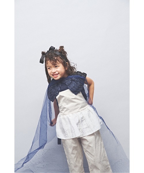 maarook（マルーク）の「カルゼストレッチペプラムサロペットパンツ（サロペット/オーバーオール・キッズ・ホワイト/ブラック・110cm/130cm/120cm）」の11枚目の写真