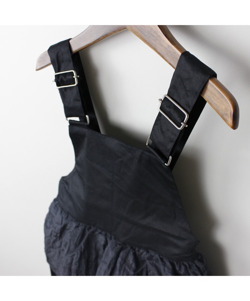 maarook（マルーク）の「カルゼストレッチペプラムサロペットパンツ（サロペット/オーバーオール・キッズ・ホワイト/ブラック・110cm/130cm/120cm）」の16枚目の写真