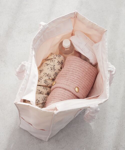 Maison de FLEUR（メゾンドフルール）の「ギャザーハンドルキルティングキャリーオンバッグ（トートバッグ・レディース・ライトピンク/ブラック・FREE）」の15枚目の写真