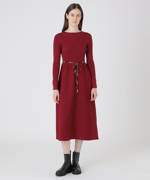 BLUE LABEL CRESTBRIDGE(ブルーレーベルクレストブリッジ)の「スポンディッシュポリエステルニットドレス(ワンピース・レディース・ブラック/レッド系その他/グレー系その他・38)」の3枚目の写真
