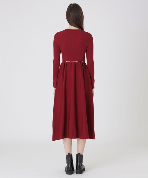 BLUE LABEL CRESTBRIDGE(ブルーレーベルクレストブリッジ)の「スポンディッシュポリエステルニットドレス(ワンピース・レディース・ブラック/レッド系その他/グレー系その他・38)」の17枚目の写真