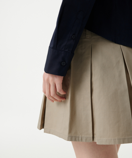 MUSINSA STANDARD WOMAN（ムシンサスタンダードウーマン）の「ウィメンズスリムフィットシャツ[ダークネイビー]（シャツ/ブラウス・レディース・その他・LARGE/MEDIUM/SMALL/X-SMALL）」の5枚目の写真